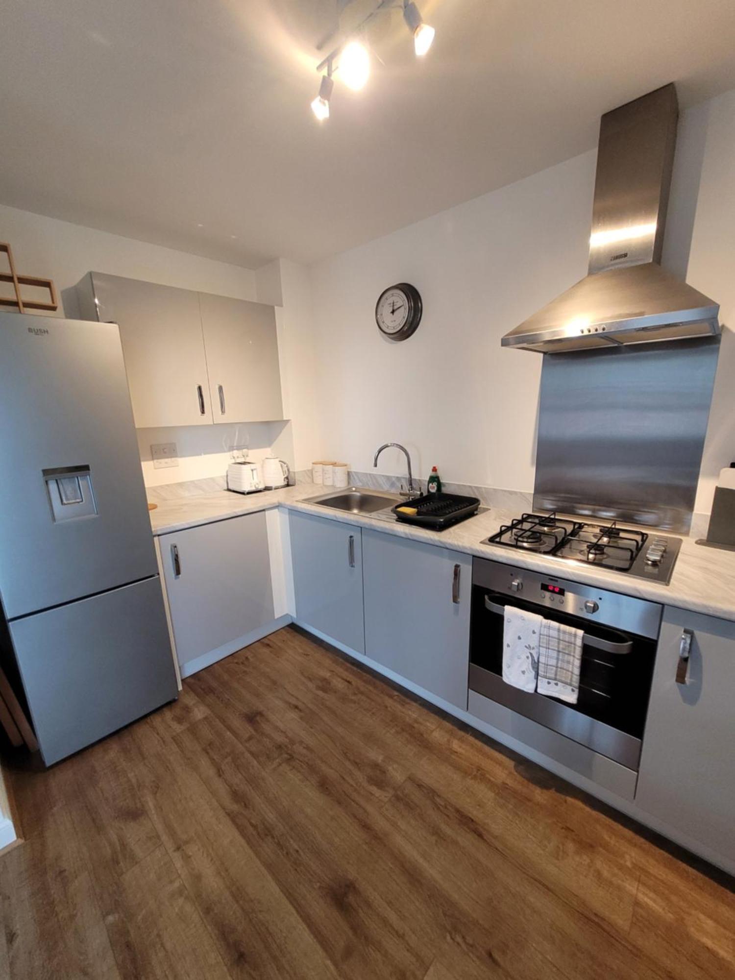 Skylark Apartment Peacehaven Екстериор снимка
