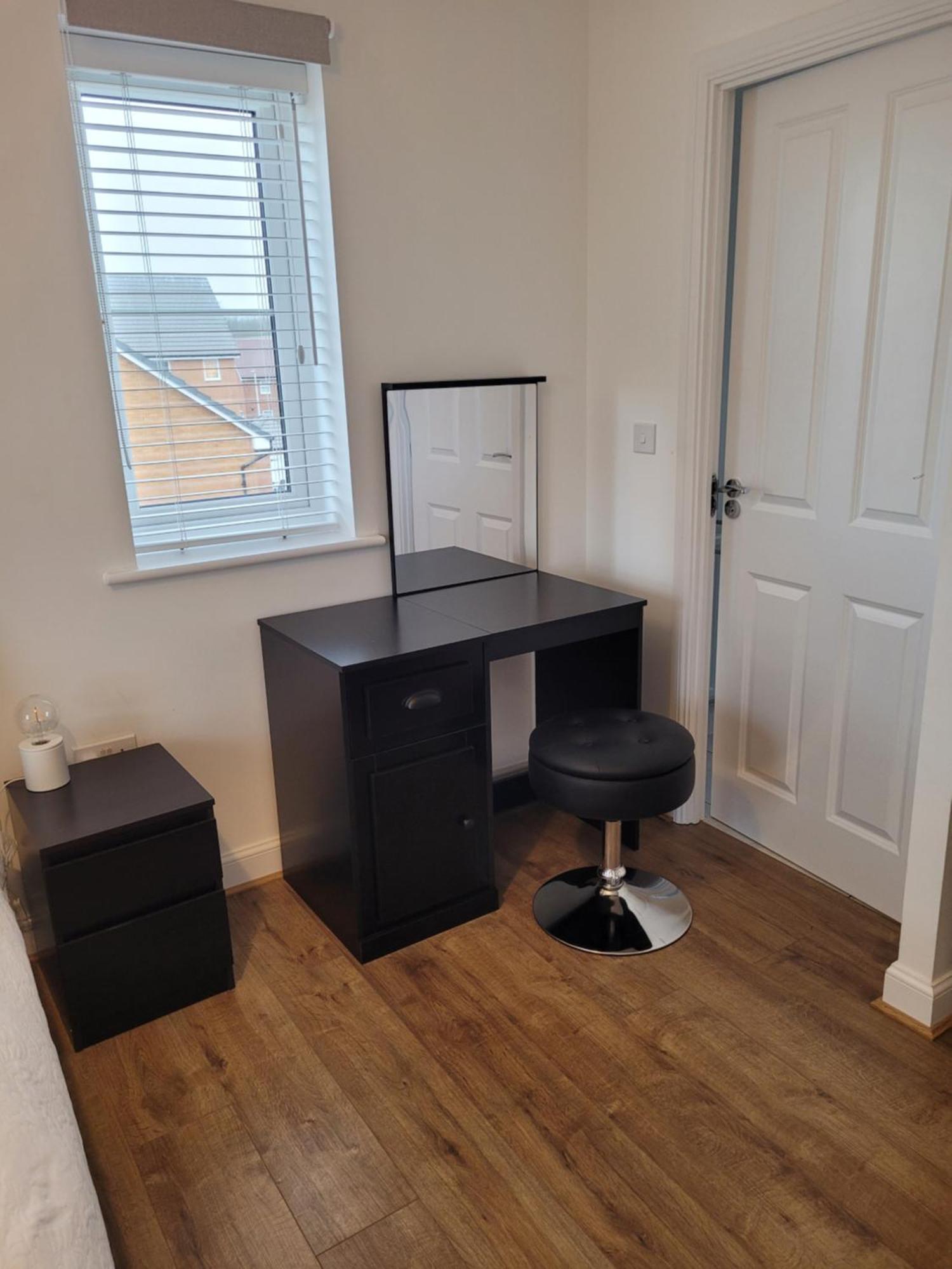 Skylark Apartment Peacehaven Екстериор снимка