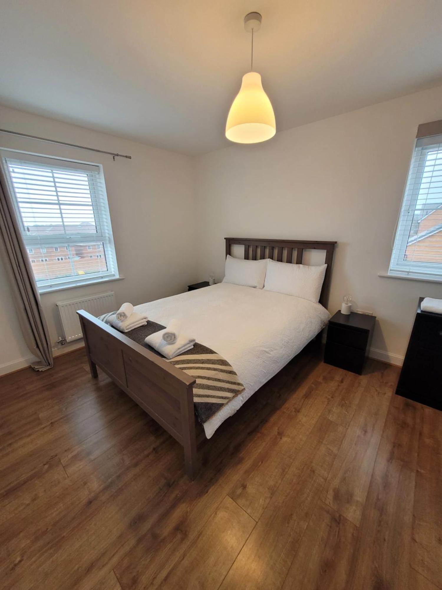 Skylark Apartment Peacehaven Екстериор снимка